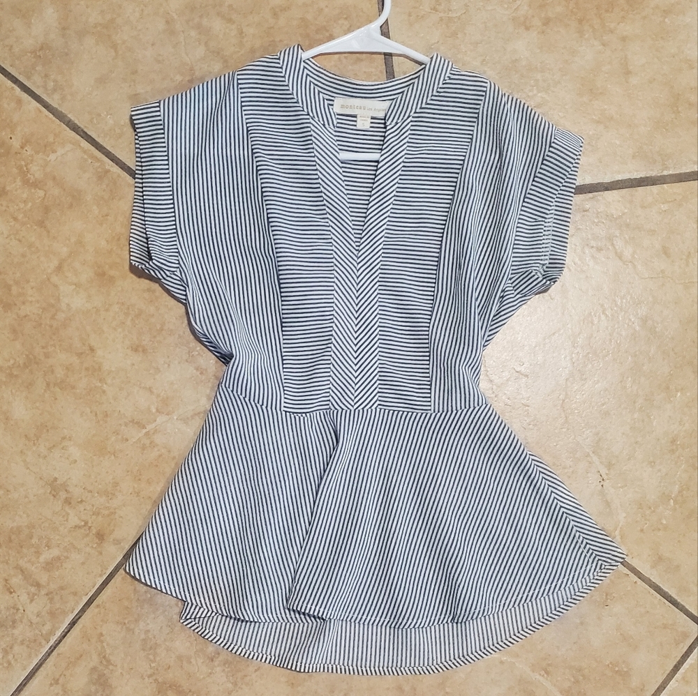 (MUST BUNDLE)NWOT Womens V-neck Blouse| Size Small